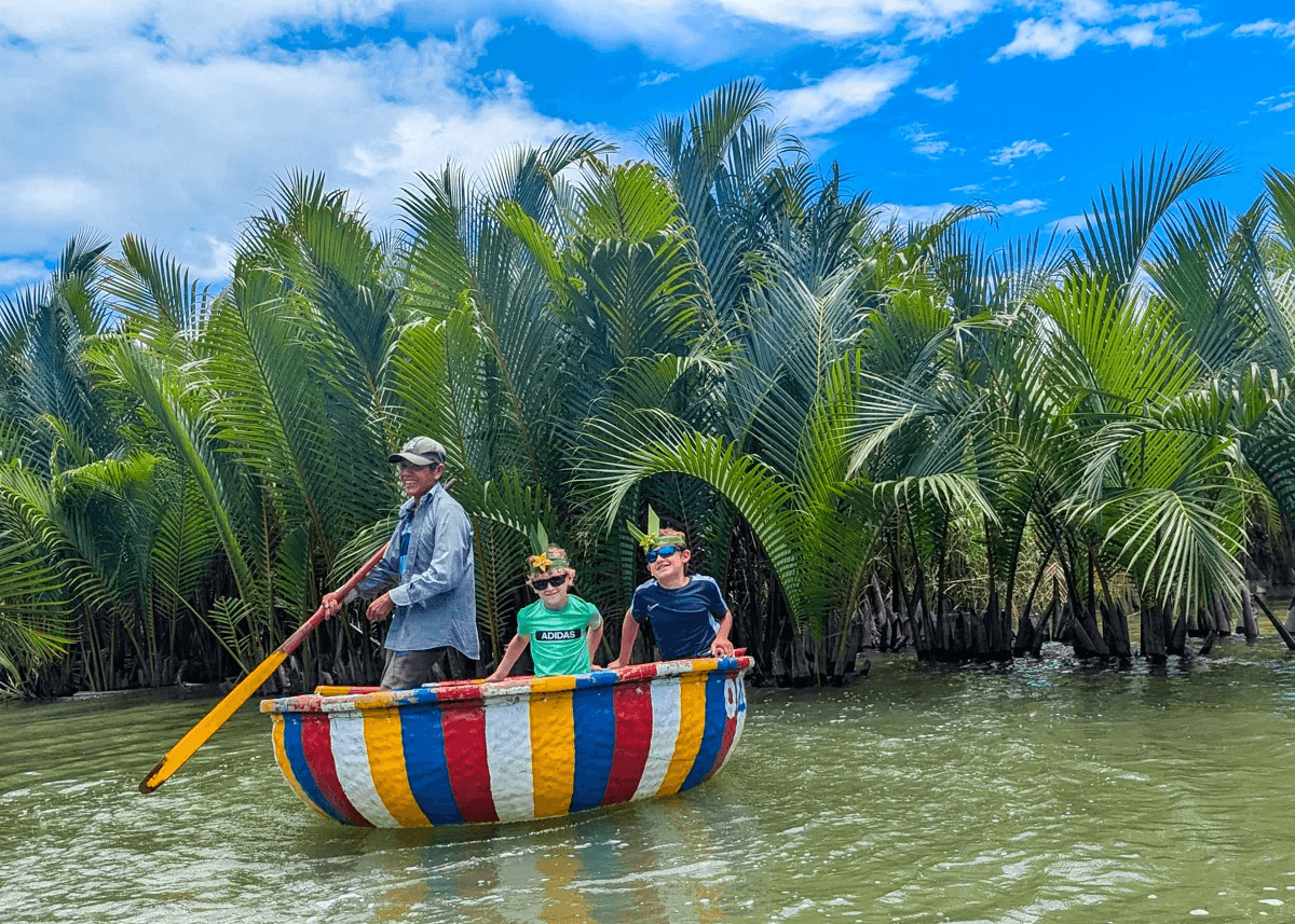 Discovering Vietnam’s Wonders: A Journey Through Culture, Nature, and Adventure