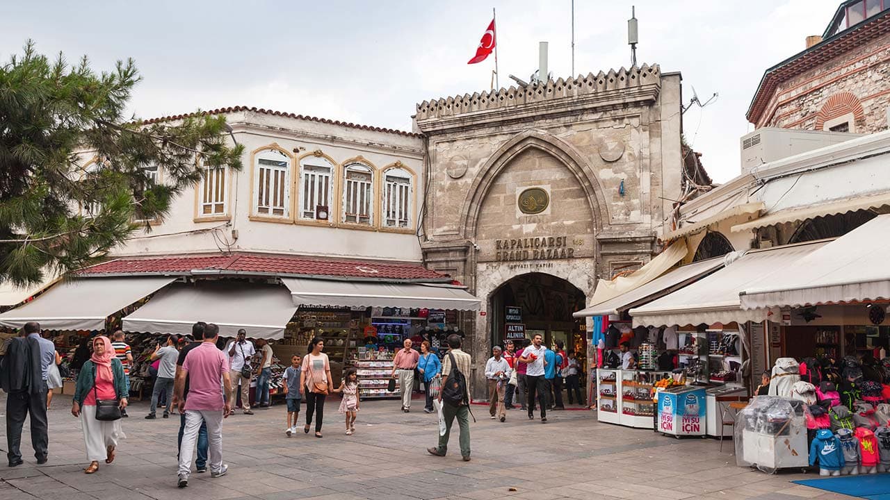 istanbul-essentials-topkapi--sultanahmet-tour