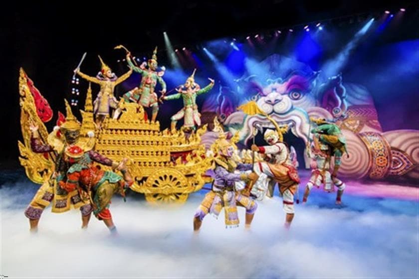 Phuket Fantasea - Show with SIC Transfer