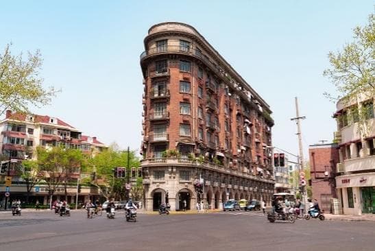 hanoi---shanghai---wuzhen---hangzhou-option-disneyland