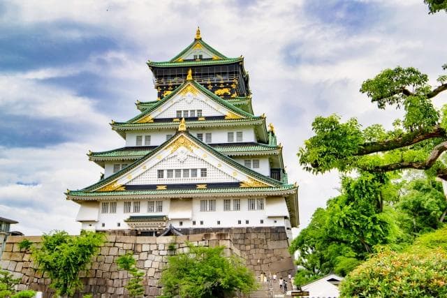Hanoi - Osaka – Kobe – Kyoto– Fuji Mount – Skiing – Early Cherry Blossom – Tokyo – Hanoi
