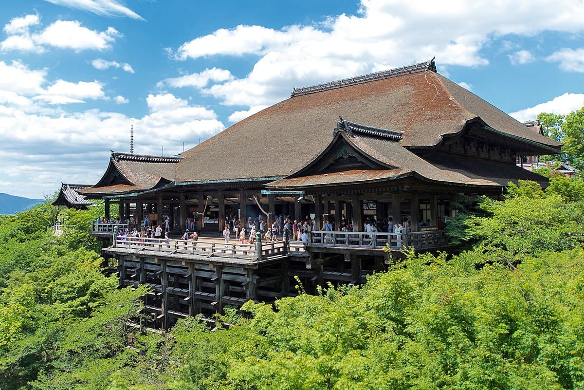 7D WINTER JAPAN FUJITEN SKI RESORT DISNEYSEA + UNIVERSAL STUDIO BY NH