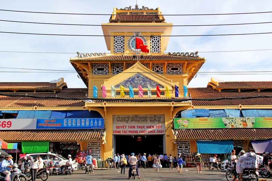 HO CHI MINH CITY FULL-DAY  PREMIER GROUP TOUR