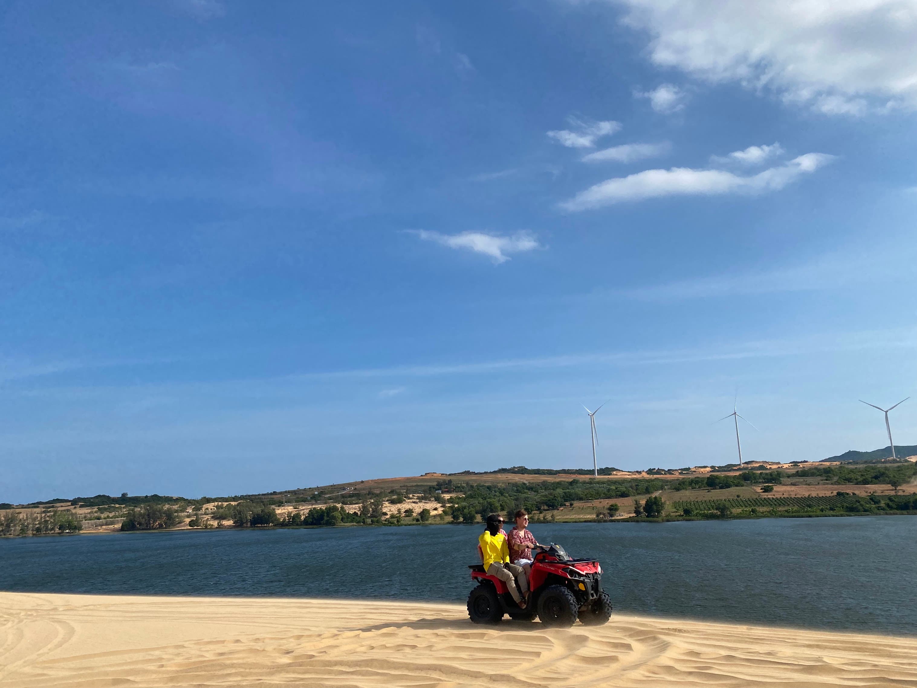 Mui Ne Sand Dunes Jeep Tour
