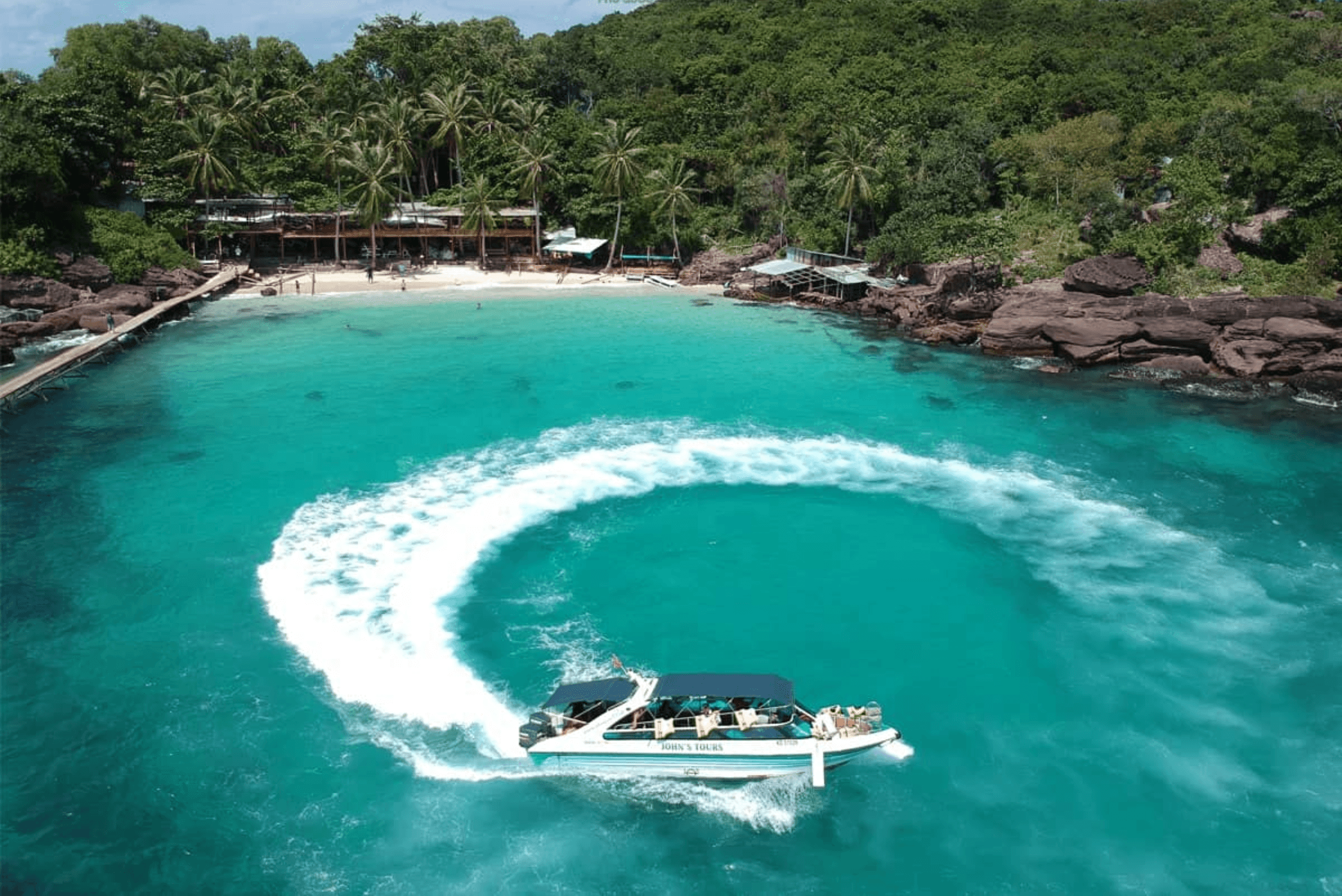 Phu Quoc: Conquering the Top Four Islands & Undersea Walking Experience