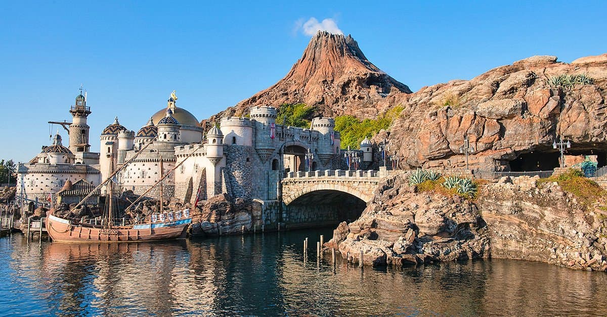 GDAY JAPAN SPECIAL + TOKYO DISNEYSEA & UNIVERSAL STUDIOS JAPAN