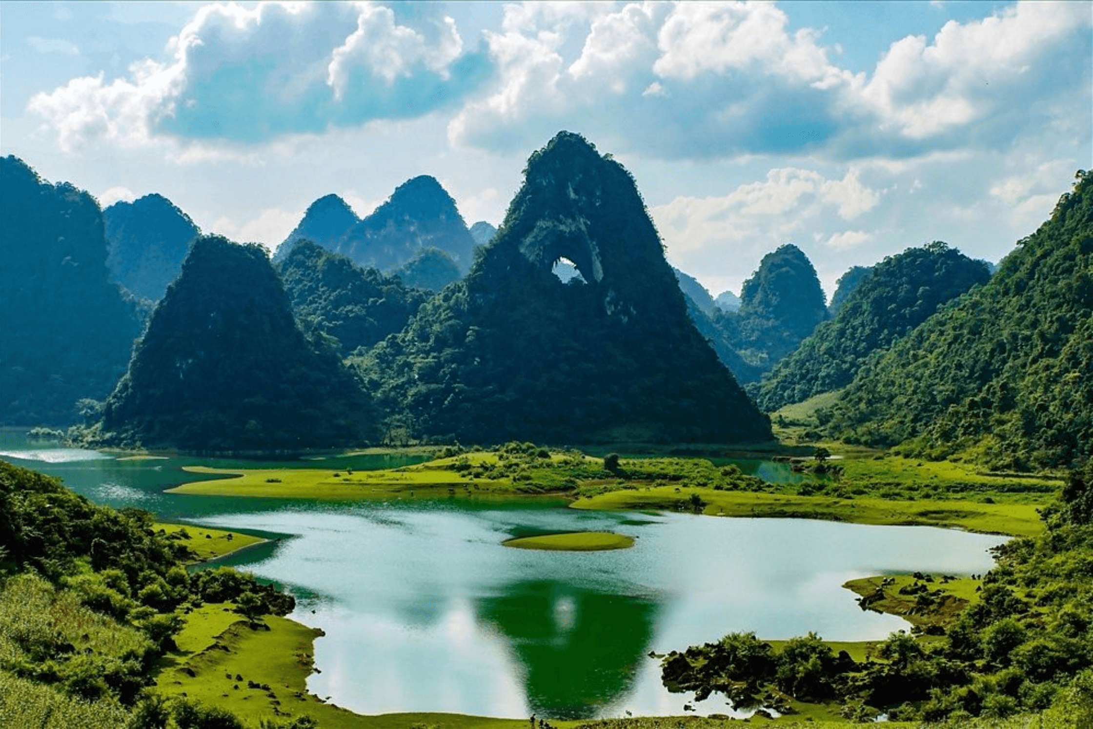 Ban Gioc Waterfall & Local Villages From Hanoi 3 Days 2 Night
