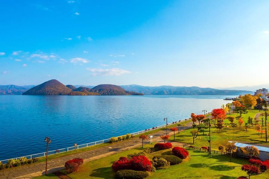 AOMORI – HIROSAKI - HAKODATE – SAPPORO –  LAKE TOYA SCENIC HIGHLIGHTS HELICOPTER