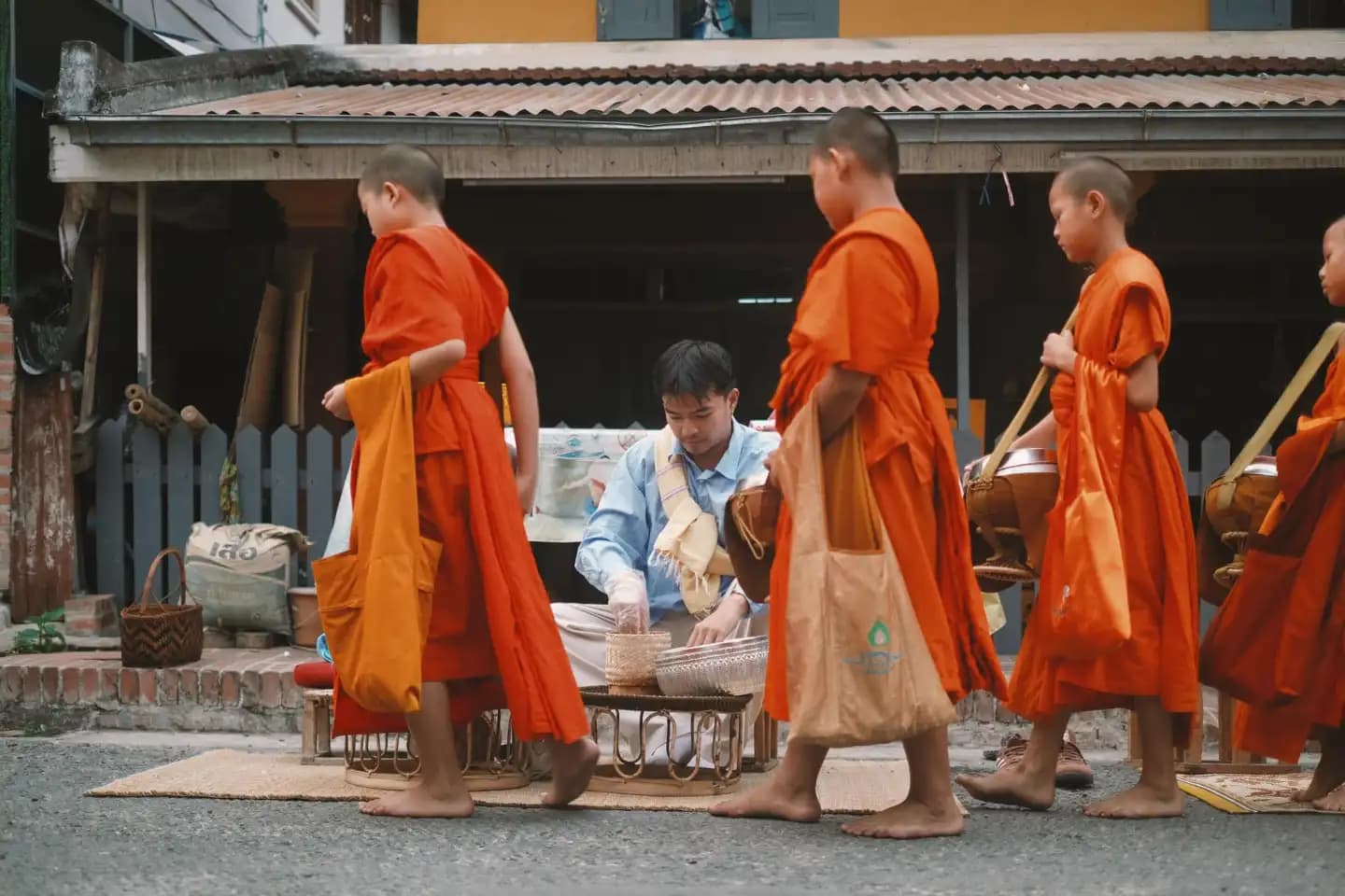 HÀ NỘI – VIÊNG CHĂN – VANG VIENG – LUANG PRABANG