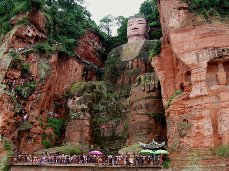 Tour Trung Quốc:Thành Đô - Cửu Trại Câu - Lạc Sơn 6N5Đ 