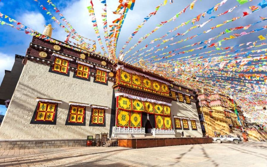 Tour Trung Quốc: Côn Minh - Đại Lý - Lệ Giang - Shang Rila 6N5D