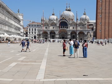 Timeless Venice: Complete City Tour with Local Guide - Image - 1703