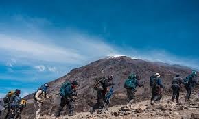 MOUNT KILIMANJARO[LEMOSHO ROUTE 7 DADYS] - Image - 3136