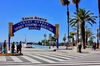 CHÀO ĐÓN MÙA HOA ANH ĐÀO LIÊN TUYẾN ĐÔNG TÂY HOA KỲ 2026: NEW YORK - PHILADELPHIA - DELAWARE - WASHINGTON DC - LAS VEGAS - RED ROCK CANYON - THỊ TRẤN CALICO - SANTA MONICA -  LOS ANGELES - SAN DIEGO - Image - 4094