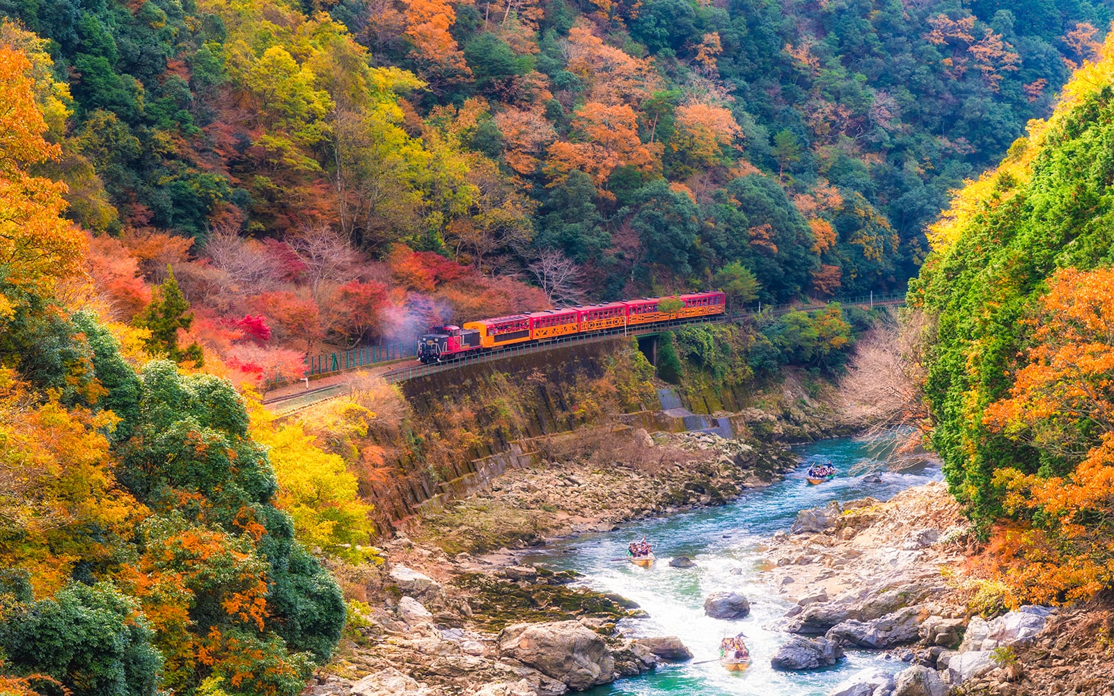 8D AUTUMN JAPAN SHIRAKAWAGO VILLAGE + SAGANO ROMANTIC TRAIN BY JL