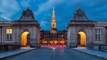 Scandinavia: Copenhagen – Oslo – Flåm – Stockholm (7 Days) - Image - 10149