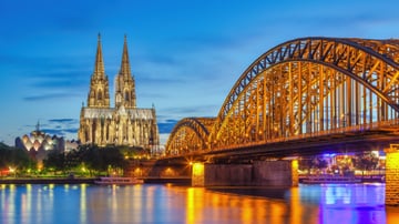 HÀNH TRÌNH CHÂU ÂU TOÀN CẢNH - MÙA HOA TULIP (9N8D): ĐỨC - HÀ LAN - BỈ - PHÁP - THỤY SĨ - Ý - Image - 9431