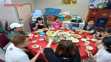 Tour du lịch liên tuyến 2 quốc gia 5N4Đ: Từ HCM - Singapore - Malaysia, VMB khứ hồi + KS 3* - Image - 5370