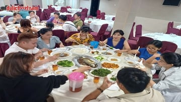 Tour du lịch liên tuyến 2 quốc gia 5N4Đ: Từ HCM - Singapore - Malaysia, VMB khứ hồi + KS 3* - Image - 5316