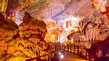Tour Miền Bắc 5N4Đ: HCM - Hà Nội - Sapa - Ninh Bình - Hạ Long, VMB khứ hồi + KS 3* - Khởi Hành Hàng Tuần - Image - 6108