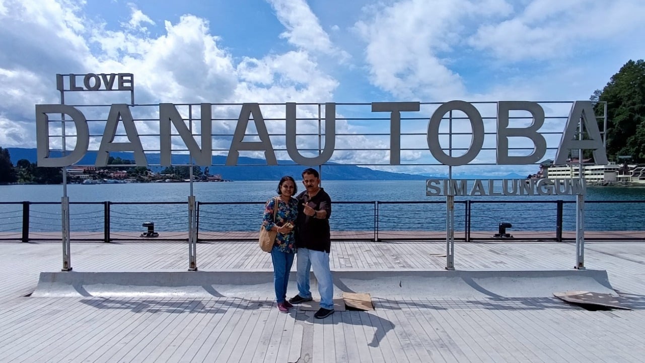 4D3N MEDAN - DANAU TOBA - BERASTAGI