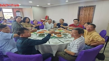 Tour Trung Quốc 6N6Đ: Từ HCM - Bắc Kinh - Hàng Châu - Phố Cổ Ô Trấn - Thượng Hải, Bay Vietnam Airlines + Hành trình NO SHOPPING - Image - 5893