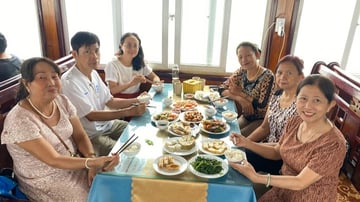 Tour Miền Bắc 5N4Đ: HCM - Hà Nội - Sapa - Ninh Bình - Hạ Long, VMB khứ hồi + KS 3* - Khởi Hành Hàng Tuần - Image - 6129