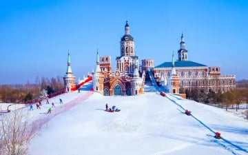 [TOUR NO SHOPPING] HÀ NỘI - CÁP NHĨ TÂN – LÀNG TUYẾT HƯƠNG  – CÁT LÂM – TRƯỢT TUYẾT 6 NGÀY 5 ĐÊM - Image - 3376