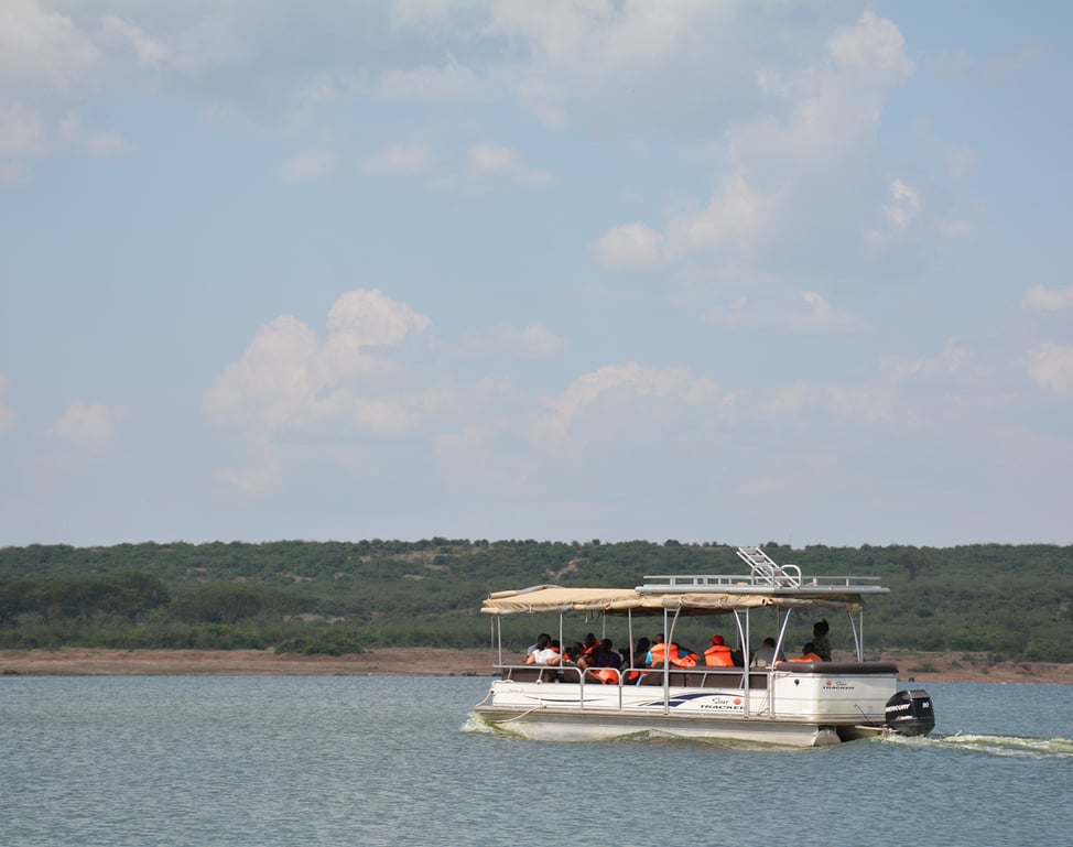 7-Day Uganda Gorilla, Chimpanzees & Wildlife Adventure Safari