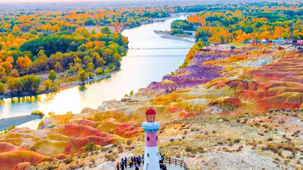 URUMQI – KANAS – HEMU – YINING-NALATI