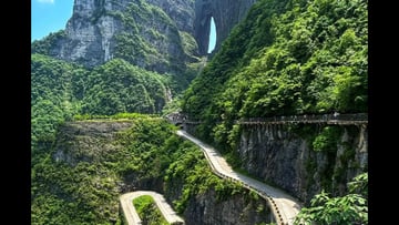 TRƯỜNG SA – TRƯƠNG GIA GIỚI – THẤT TINH SƠN - PHƯỢNG HOÀNG CỔ TRẤN - Image - 4482