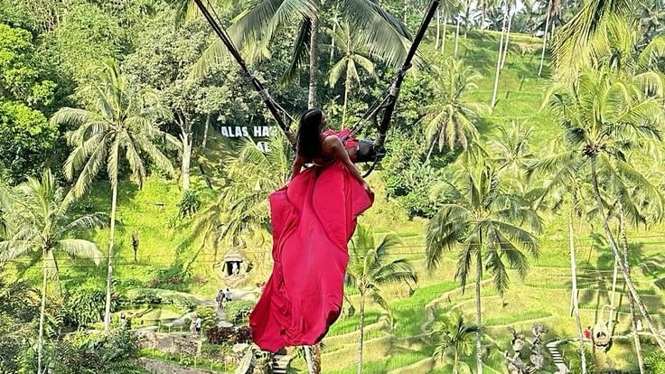 EXPLORE SACRED UBUD - ONE DAY TOUR