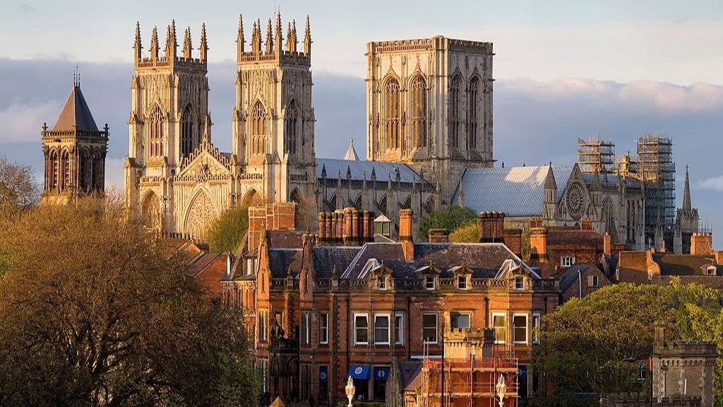 KHÁM PHÁ ANH – SCOTLAND – XỨ WALES 9N8Đ: HÀ NỘI - LONDON – CARDIFF – MANCHESTER –EDINBURGH – BIRMINGHAM – YORK