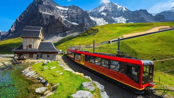 France and Switzerland: Eiffel Tower – Rhine Falls – Zurich (8 Days) - Image - 10139