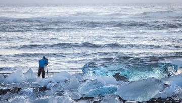 Iceland Discovery: Þingvellir National Park – Vatnshellir Cave – South Coast (8 Days) - Image - 10919