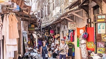 Mombasa: City Sightseeing Guided Walking Tour With A Tuk Tuk Ride. - Image - 8786