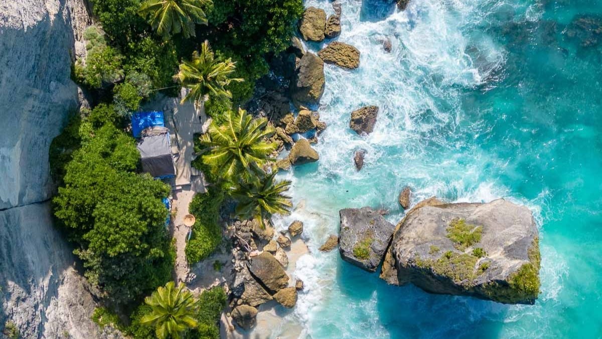 ONE DAY NUSA PENIDA TOUR (EAST/WEST)