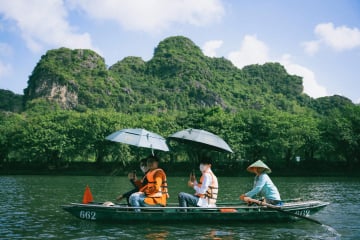 Ninh Binh Day trip from Hanoi: Ninh Binh - Hoa Lu - Trang An - Mua Cave - Image - 155
