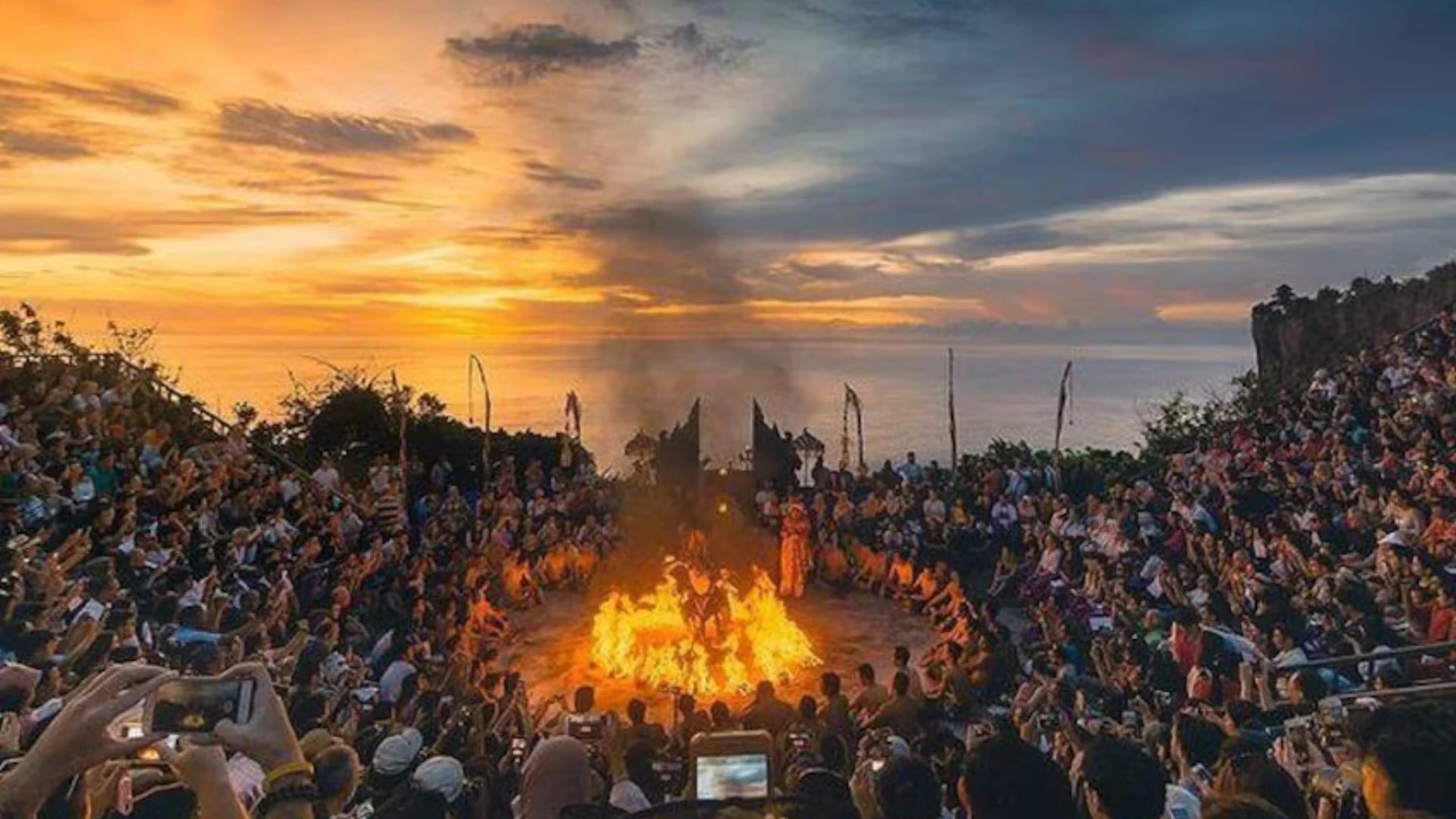 Uluwatu Temple - Kecak Fire Dance Show - Bali Fullday tour