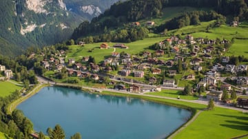 France and Switzerland: Eiffel Tower – Rhine Falls – Zurich (8 Days) - Image - 10141