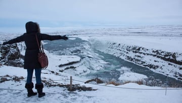 Iceland Discovery: Þingvellir National Park – Vatnshellir Cave – South Coast (8 Days) - Image - 10915