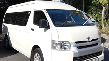 Toyota Hiace Minibus Rental with Driver – Comfortable Group Travel - Image - 12526