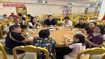 Tour Thái Lan 5N4Đ: HCM - Bangkok - Pattaya - Chợ Nổi - Quần Thể SuanThai Độc Đáo - Trải Nghiệm Cưỡi Voi, Tặng Massage + Xôi Xoài + Hotel 4* - Image - 4819