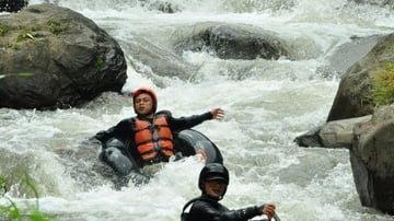 FAMOUSE PACKAGE - UBUD ADVENTURE TO INFINITY POOL - Image - 11477