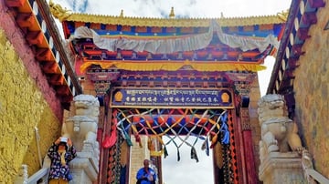 Tour du lịch Trung Quốc 5 ngày 4 đêm: HCM - Lệ Giang - Shangrila, Bay thẳng Ruili Airlines - Tour No Shopping + KS 4* - Image - 5858