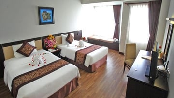 Tour Du Lịch Miền Trung 4N3Đ: HCM - Đà Nẵng - Bà Nà - Hội An - Huế - Quảng Bình, Vé Máy Bay Khứ Hồi + KS 4*, T5 hàng tuần - Image - 6028