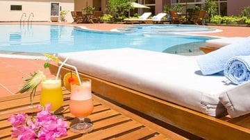 Tour Du Lịch Miền Trung 4N3Đ: HCM - Đà Nẵng - Bà Nà - Hội An - Huế - Quảng Bình, Vé Máy Bay Khứ Hồi + KS 4*, T5 hàng tuần - Image - 6020