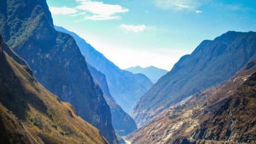 Tour Trung Quốc 6N5Đ: Từ Hà Nội - Đại Lý - Lệ Giang - Shangrila 6N5Đ, Bay Bamboo + KS 4* - Image - 5650