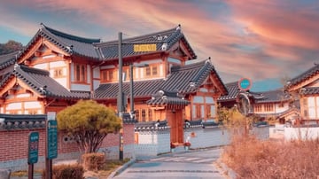 Tour Du Lịch Hàn Quốc 5N4Đ: Hà Nội - Seoul – Nami - Lotte World - Hongdae Street - Làng Cổ Hanok Bukchon - Hái Dâu Tây - Công Viên Hoa Anh Đào Yeouido Park - Image - 9208