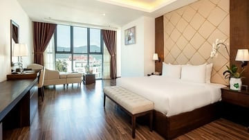 Tour Du Lịch Miền Trung 4N3Đ: HCM - Đà Nẵng - Bà Nà - Hội An - Huế - Quảng Bình, Vé Máy Bay Khứ Hồi + KS 4*, T5 hàng tuần - Image - 6065